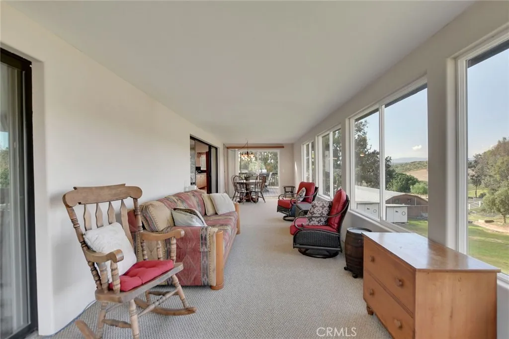https://cdn.realtyfeed.com/cdn/127/306672805/37cfc408609733a9bbd0c979ebbf5d9c.webp
