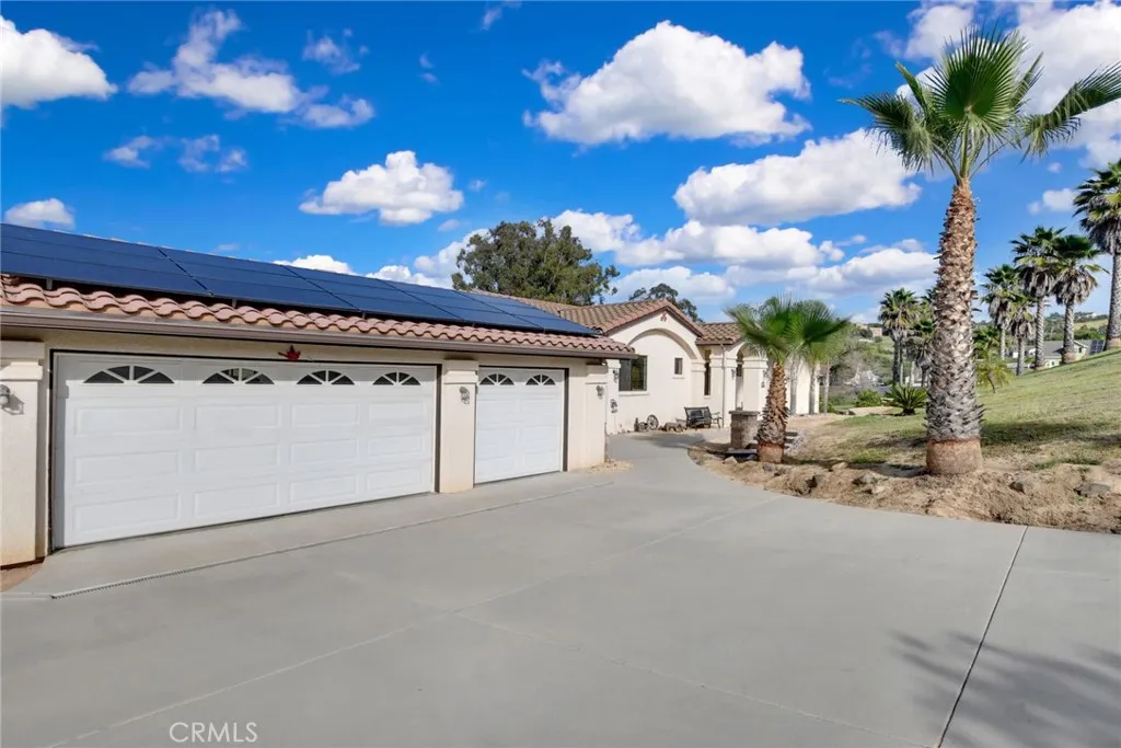 https://cdn.realtyfeed.com/cdn/127/306672805/5b689df80483324e034b9d87bb2ea2e0.webp