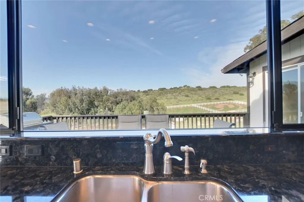 https://cdn.realtyfeed.com/cdn/127/306672805/b20dc451720b576a9fcb7f3136567d5d.webp
