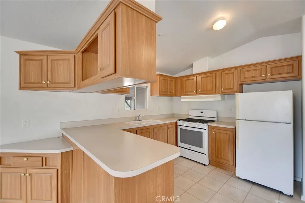 https://cdn.realtyfeed.com/cdn/127/306672805/e2eae7f544b90952d998f2a499ded996.webp