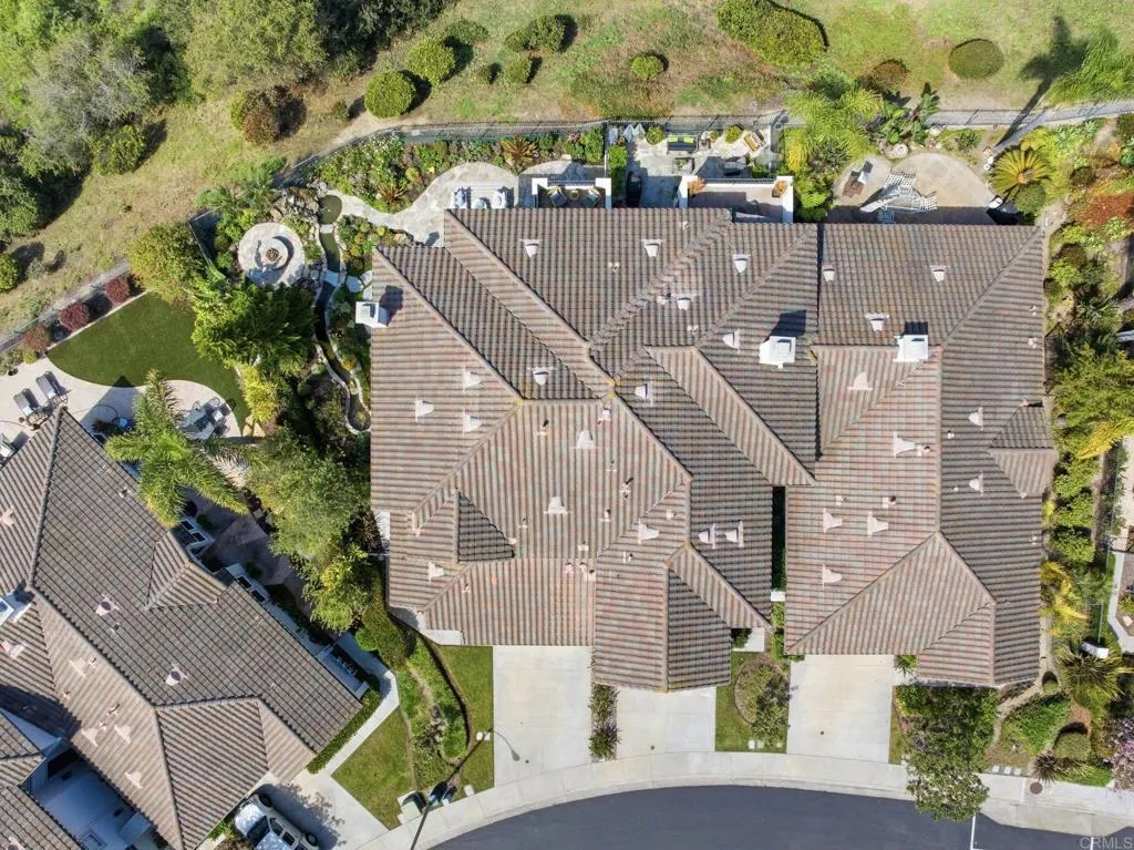 https://cdn.realtyfeed.com/cdn/127/306672822/2058553ce7f66fa59f2985eba453d347.webp