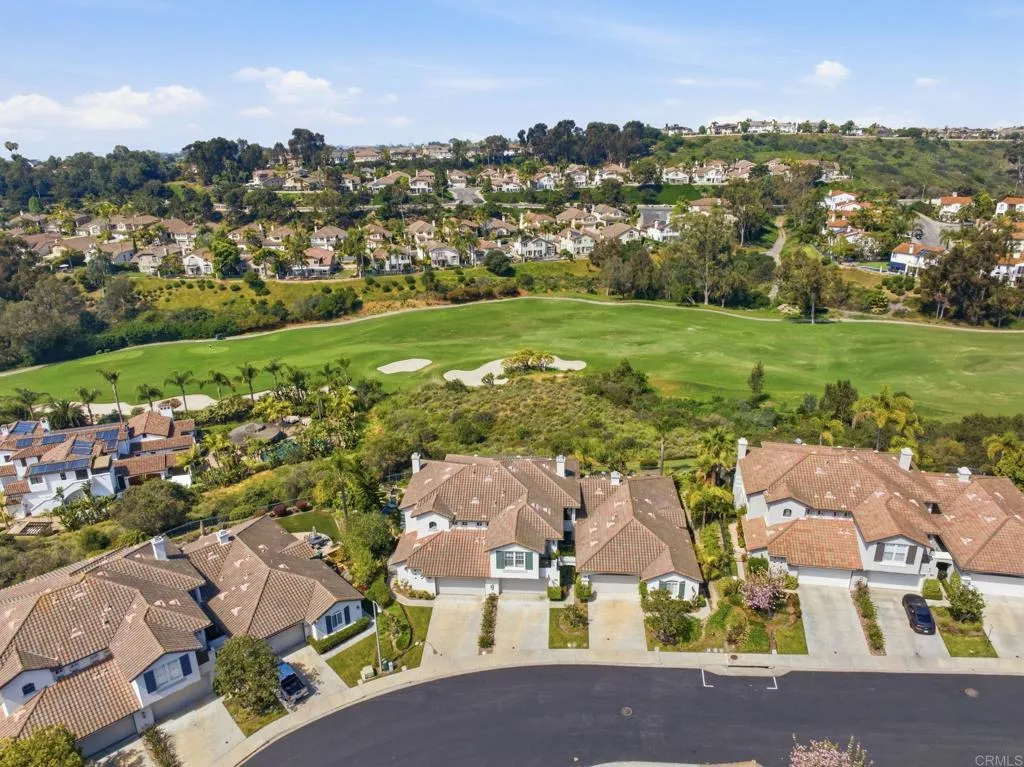 https://cdn.realtyfeed.com/cdn/127/306672822/93c35354015938b47bcf21e73c7e4fbe.webp