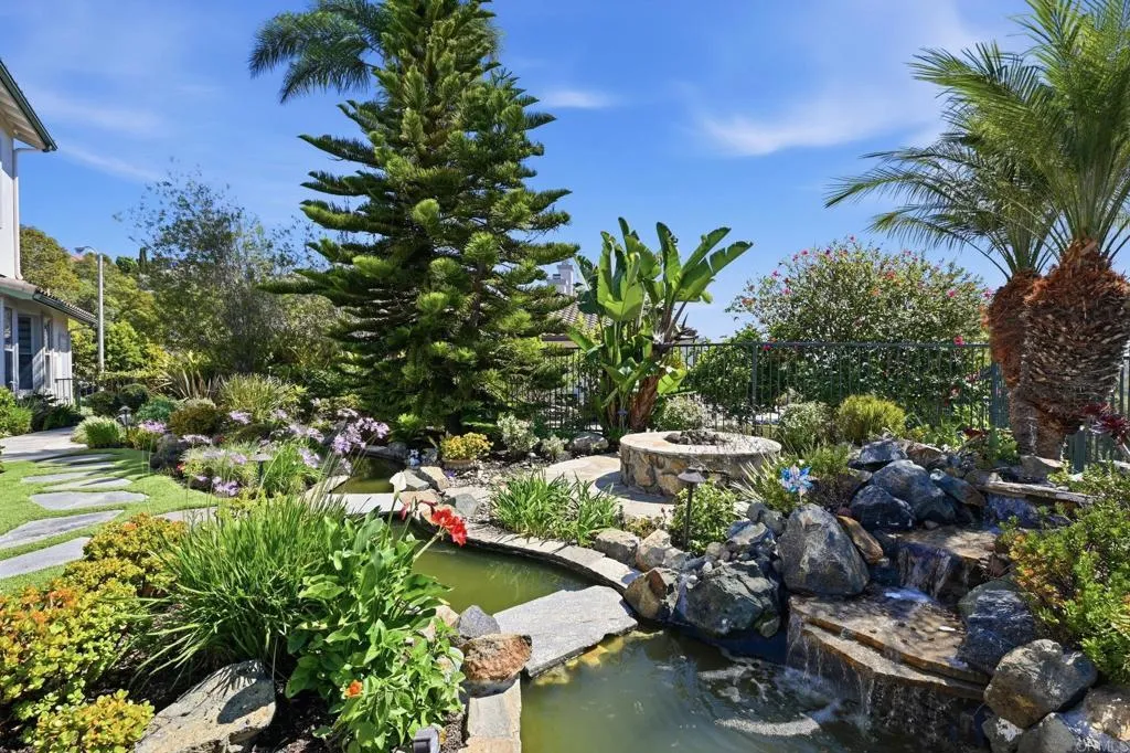 https://cdn.realtyfeed.com/cdn/127/306672822/ea20f96ef1603e2a835db4343dc72ad5.webp