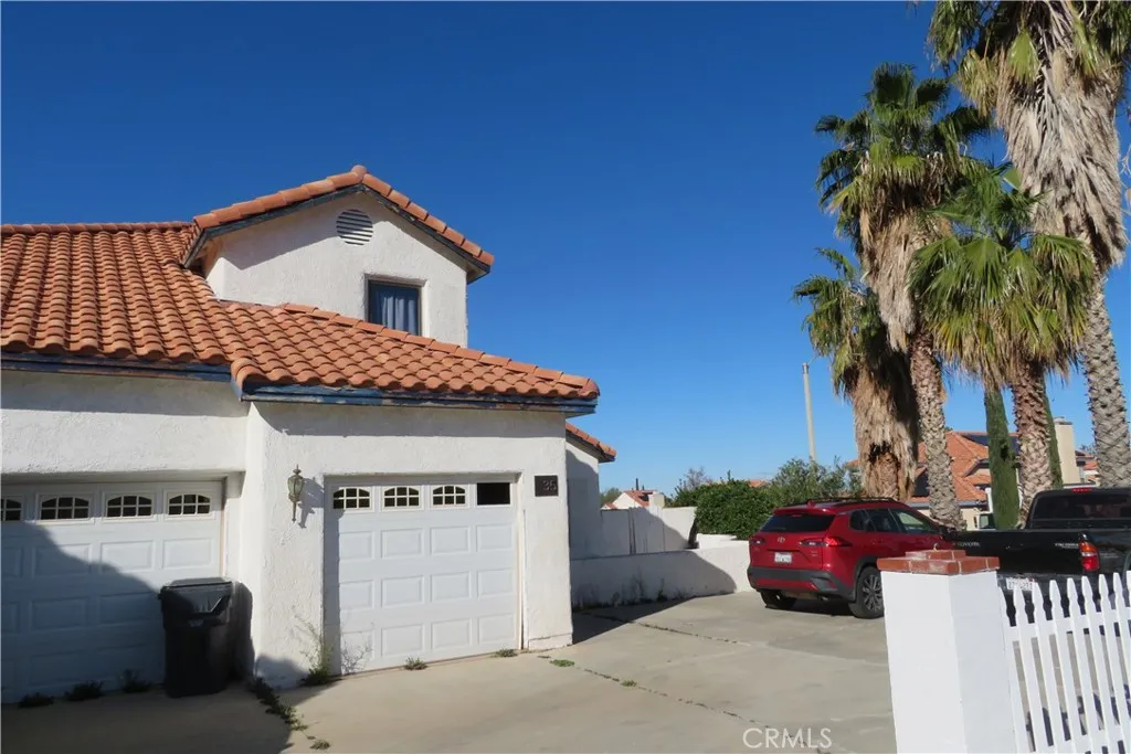 Palmdale, CA 93551