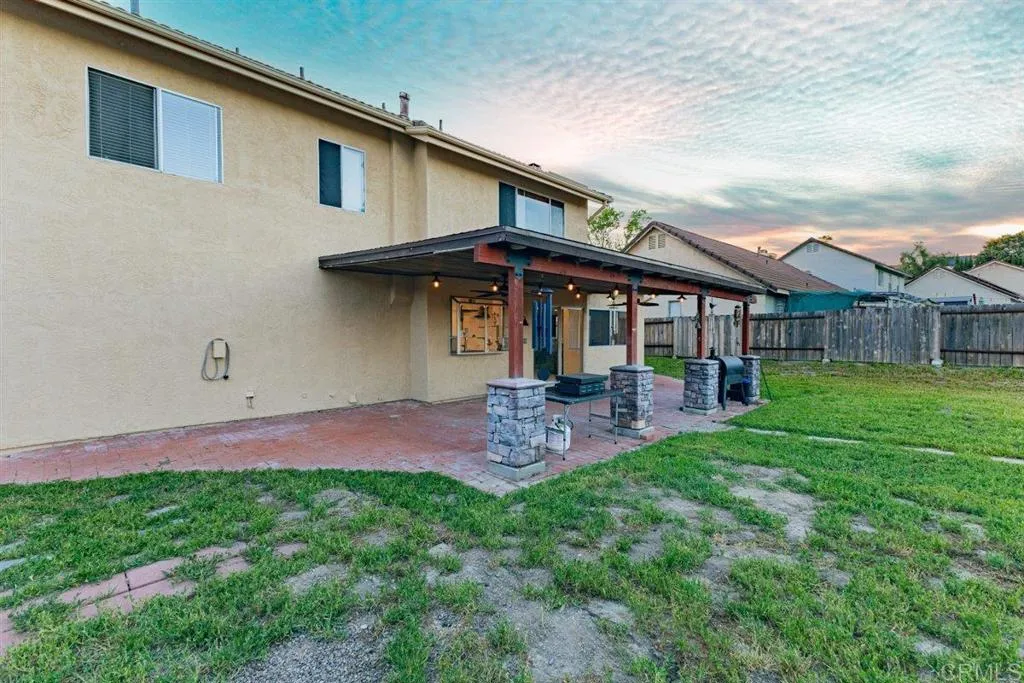 https://cdn.realtyfeed.com/cdn/127/306672867/901d3700c0d17cd162b38ff3d70c5623.webp