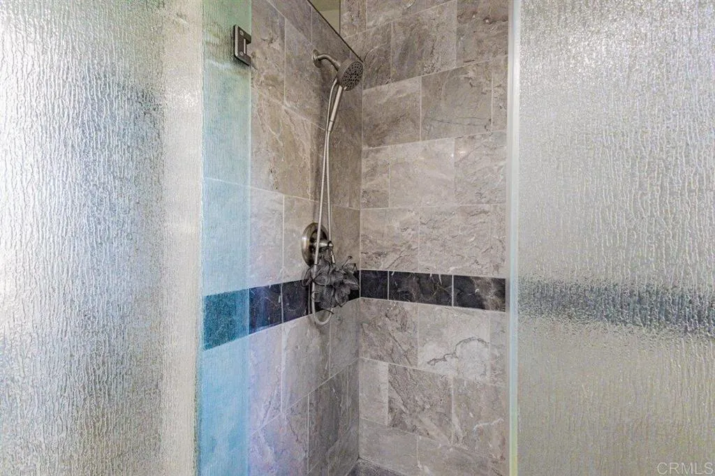 https://cdn.realtyfeed.com/cdn/127/306672867/f61bd8c862f1939de9aa482bc74ac3e1.webp