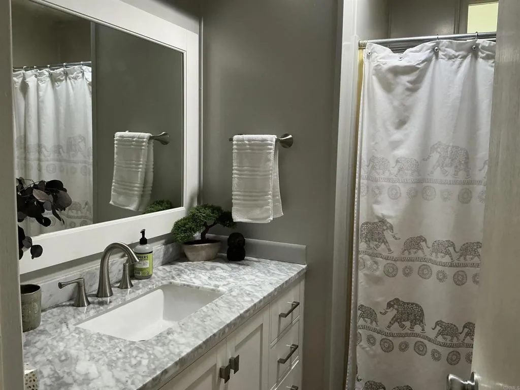 https://cdn.realtyfeed.com/cdn/127/306672887/3322b818a8c298660585e272ba150be9.webp