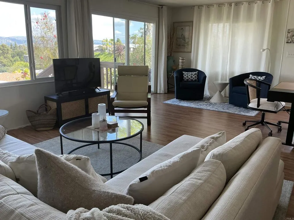 https://cdn.realtyfeed.com/cdn/127/306672887/3994a662d48c33bc9dc5b9fea2b27d30.webp