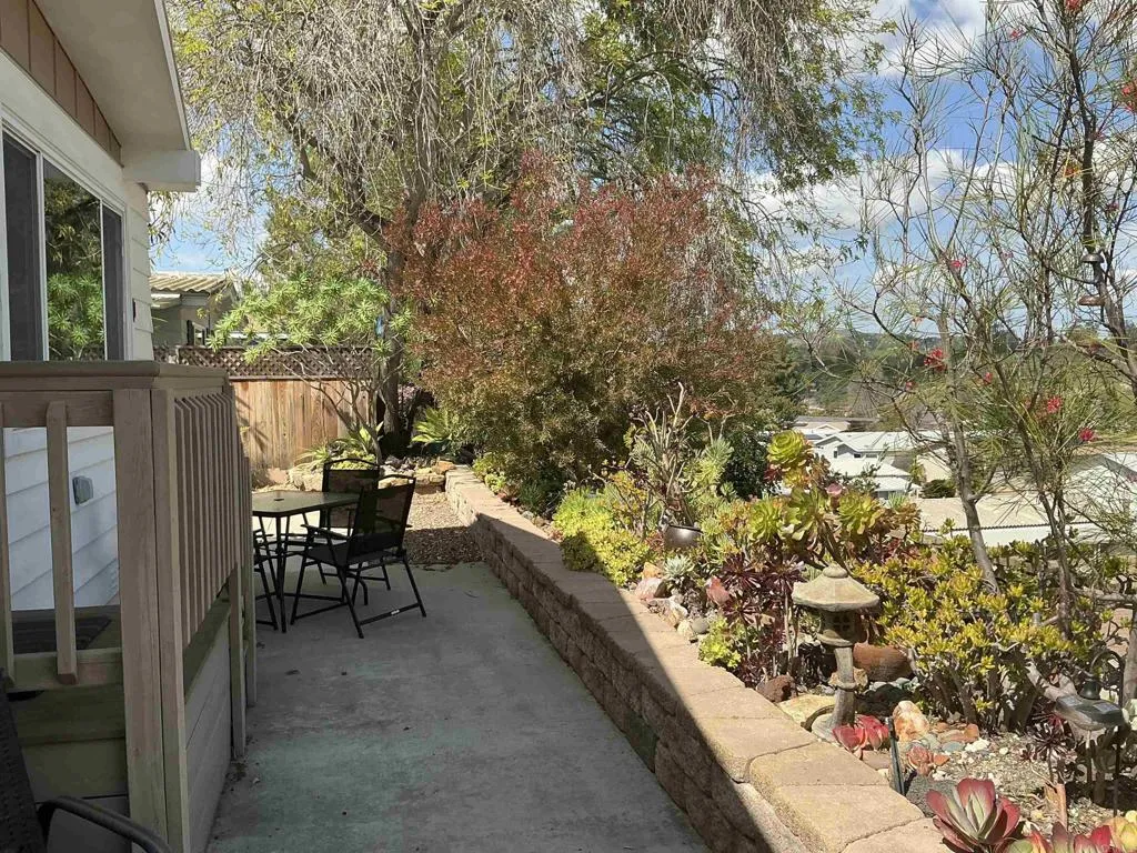 https://cdn.realtyfeed.com/cdn/127/306672887/d2f0ab56fed55edf47dabe1c4ed6175f.webp