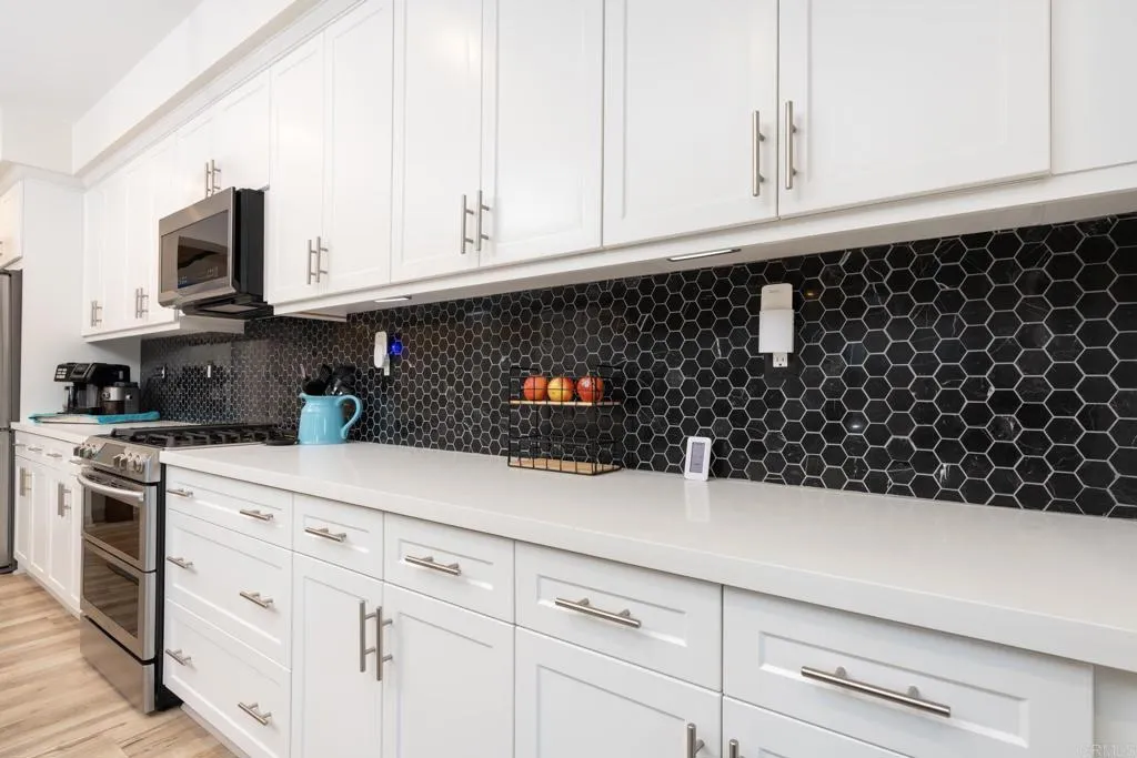 Photo #12: PTP2602198 Listing: Photo #12