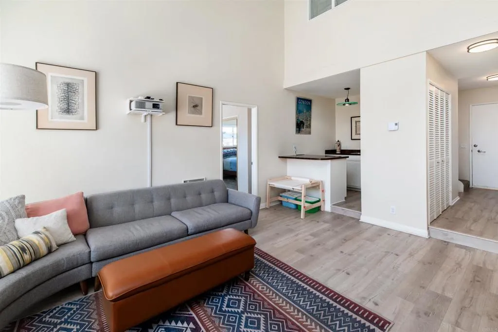 3004 La Costa Avenue UNIT B, Carlsbad, CA, 92009
