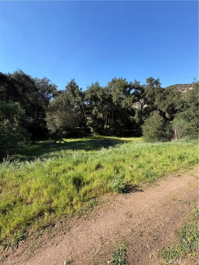https://cdn.realtyfeed.com/cdn/127/306672968/0492e06d949f9121051388e6f84de232.webp