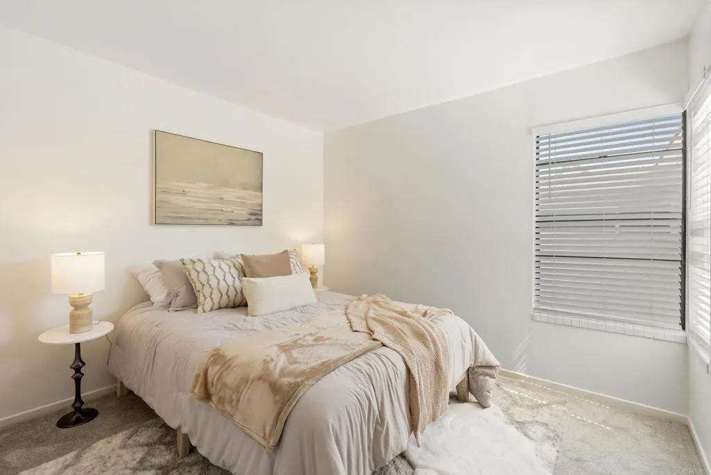 https://cdn.realtyfeed.com/cdn/127/306672975/65cd0c81f4c3ac0bed6afc60899c71ec.webp