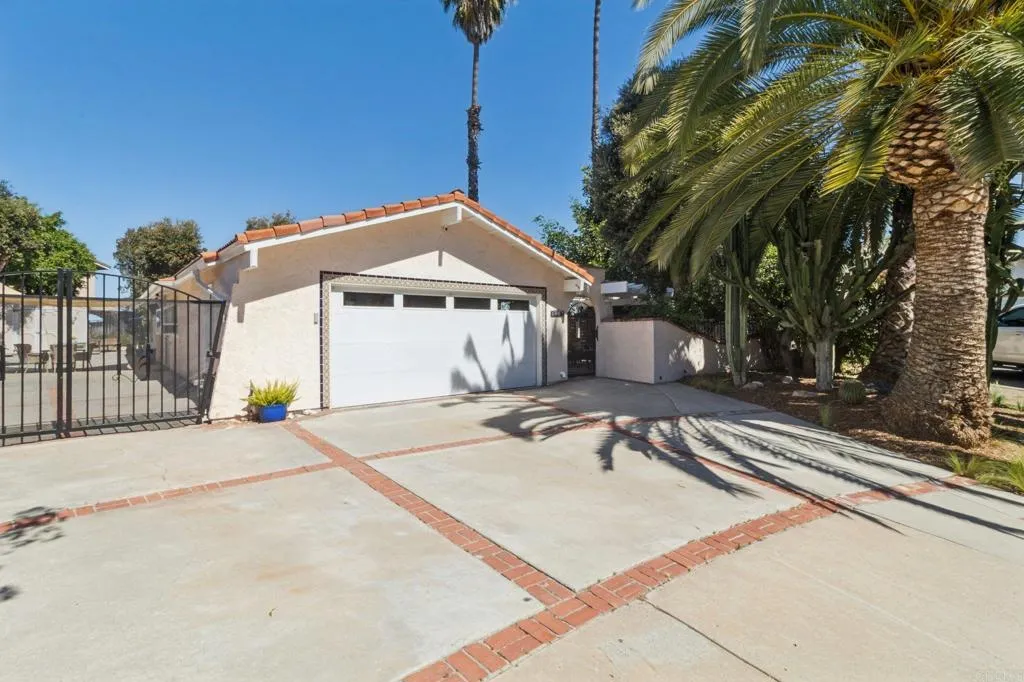 https://cdn.realtyfeed.com/cdn/127/306672982/6c0c41465907bf6b2b3891b136c25493.webp
