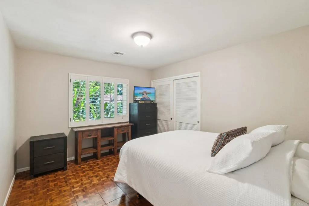 https://cdn.realtyfeed.com/cdn/127/306672982/e028acd290a3f1f76781bc9e0ab27718.webp