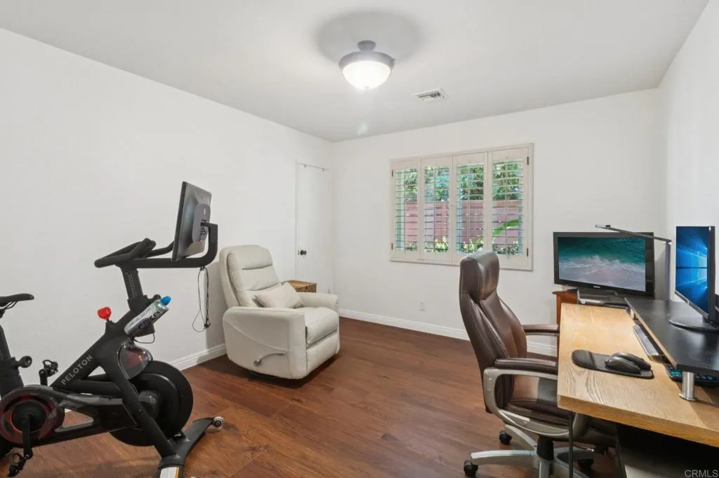 https://cdn.realtyfeed.com/cdn/127/306672982/e15f4d78b417edb3320f0b8f9782ee39.webp