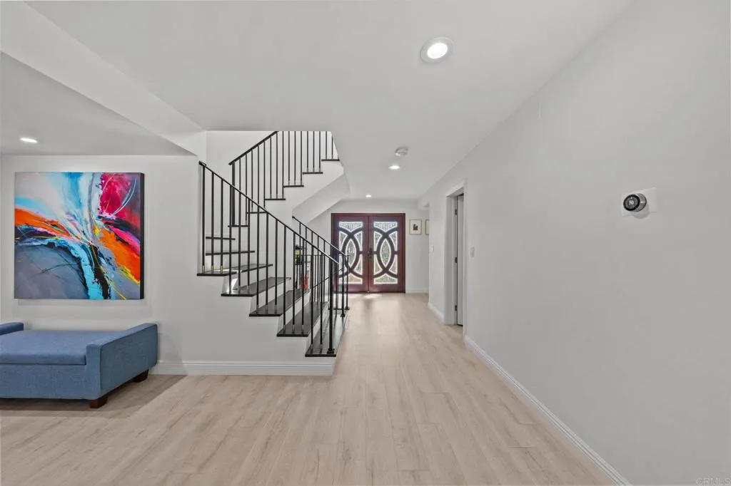20 Lake Helix Drive, La Mesa, CA, 91941