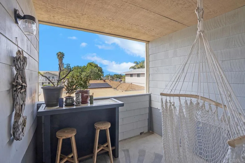 https://cdn.realtyfeed.com/cdn/127/306672990/89fc1da5e532cfc98a68b6508050b1fa.webp