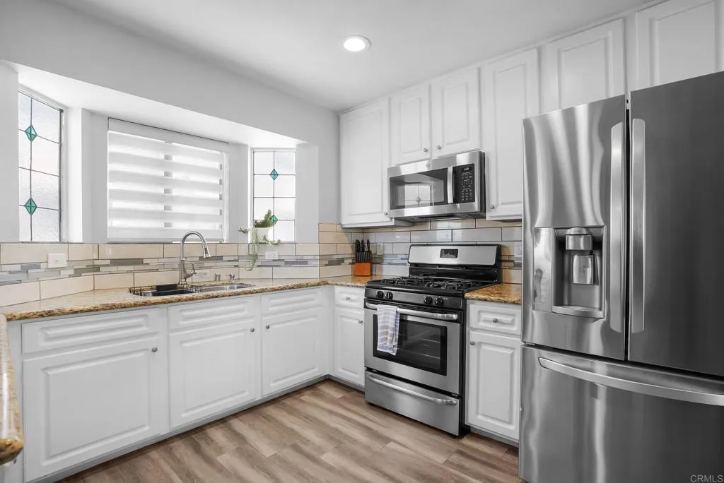 https://cdn.realtyfeed.com/cdn/127/306672990/b358f7d974e873832df9aaca7466256a.webp