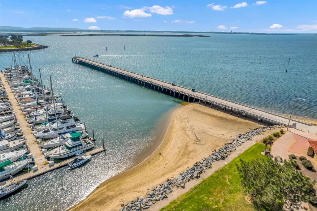 https://cdn.realtyfeed.com/cdn/127/306672990/ca3d6748f1d9f2ac16f66d6c87b2445e.webp
