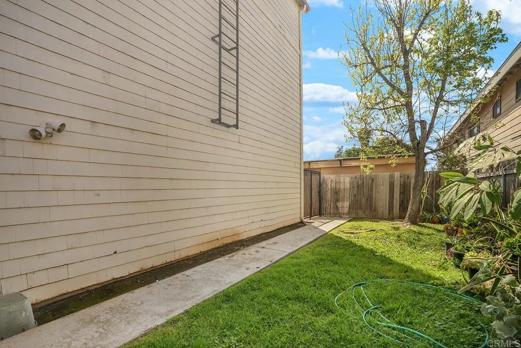 https://cdn.realtyfeed.com/cdn/127/306672990/f6badbe2d0fc3c42fd7e9115d286e6df.webp