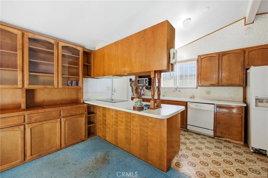 https://cdn.realtyfeed.com/cdn/127/306673010/499e7f4a78365eb0d2dd05b0a12b72d7.webp