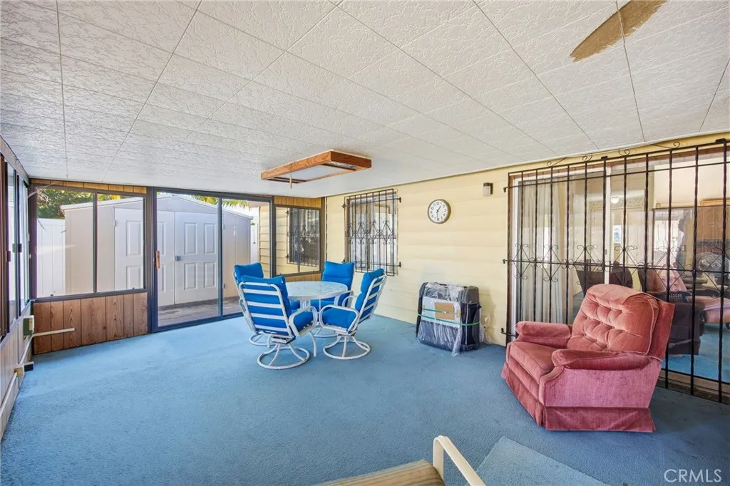 https://cdn.realtyfeed.com/cdn/127/306673010/72d505047f4dc916bfd6194f463ea3a5.webp