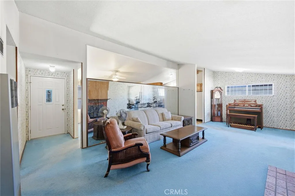 https://cdn.realtyfeed.com/cdn/127/306673010/ba221d3ca103b17d79abd82121fc1d6f.webp