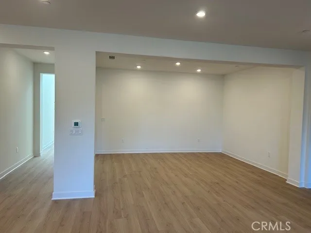 https://cdn.realtyfeed.com/cdn/127/306673104/6c177b917d6e8344752ccacb15caec73.webp