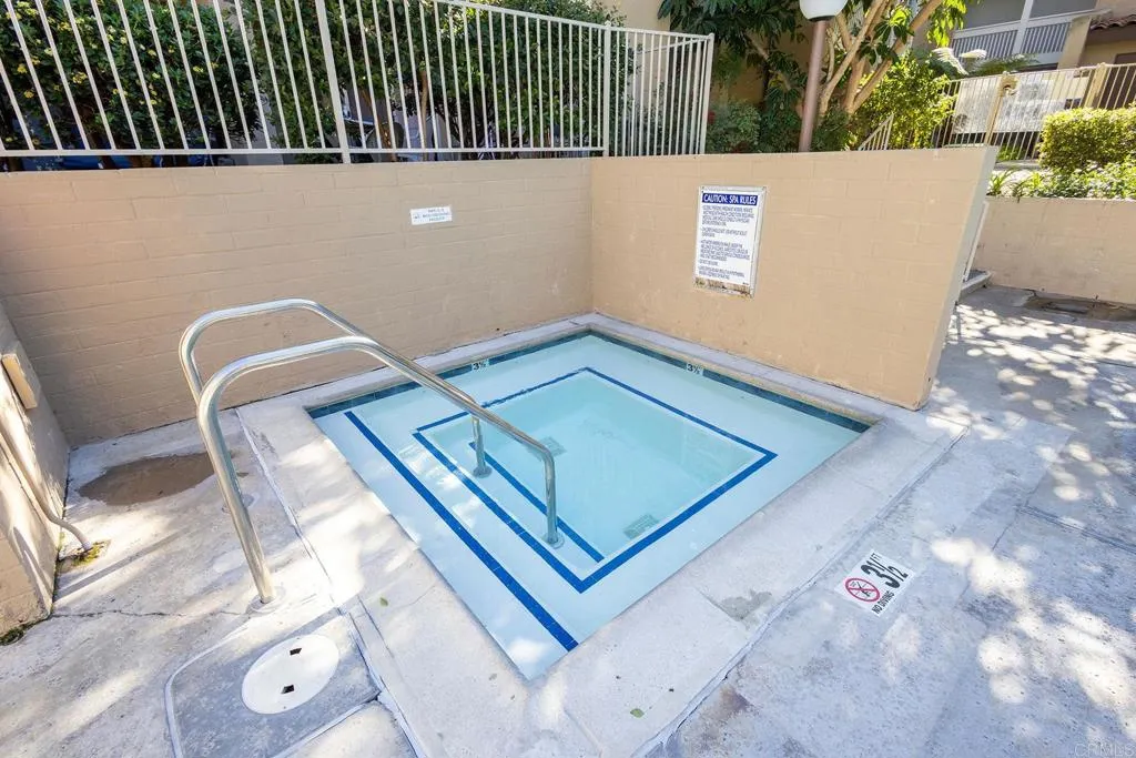 https://cdn.realtyfeed.com/cdn/127/306673115/3a6191e2ad8c23373339280dda61a73f.webp