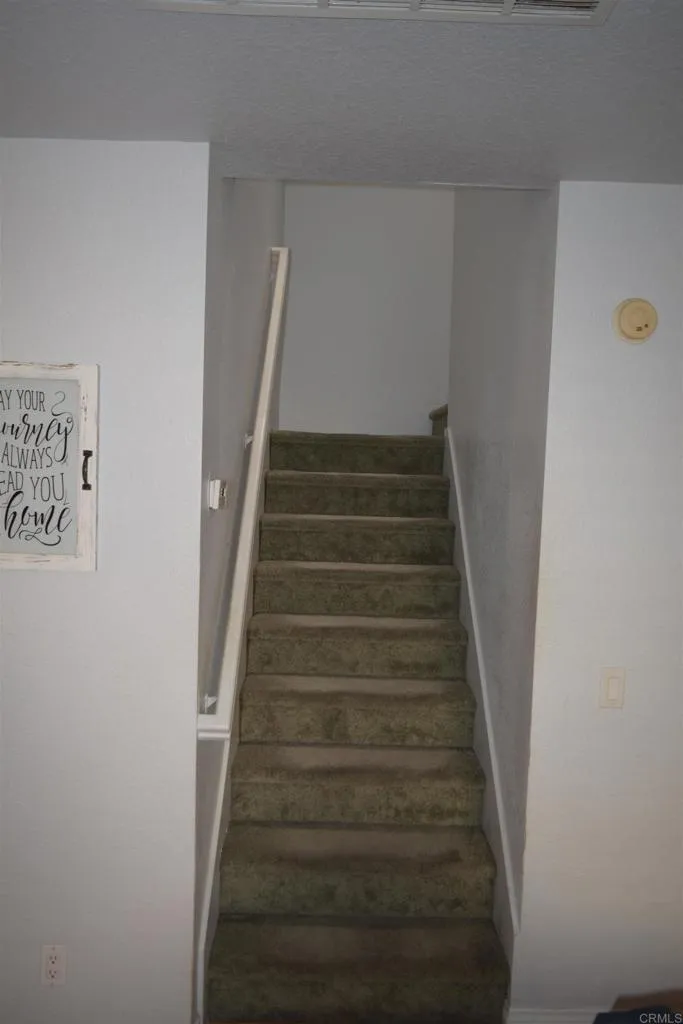 https://cdn.realtyfeed.com/cdn/127/306673157/d73135270ca991e39983012523678171.webp