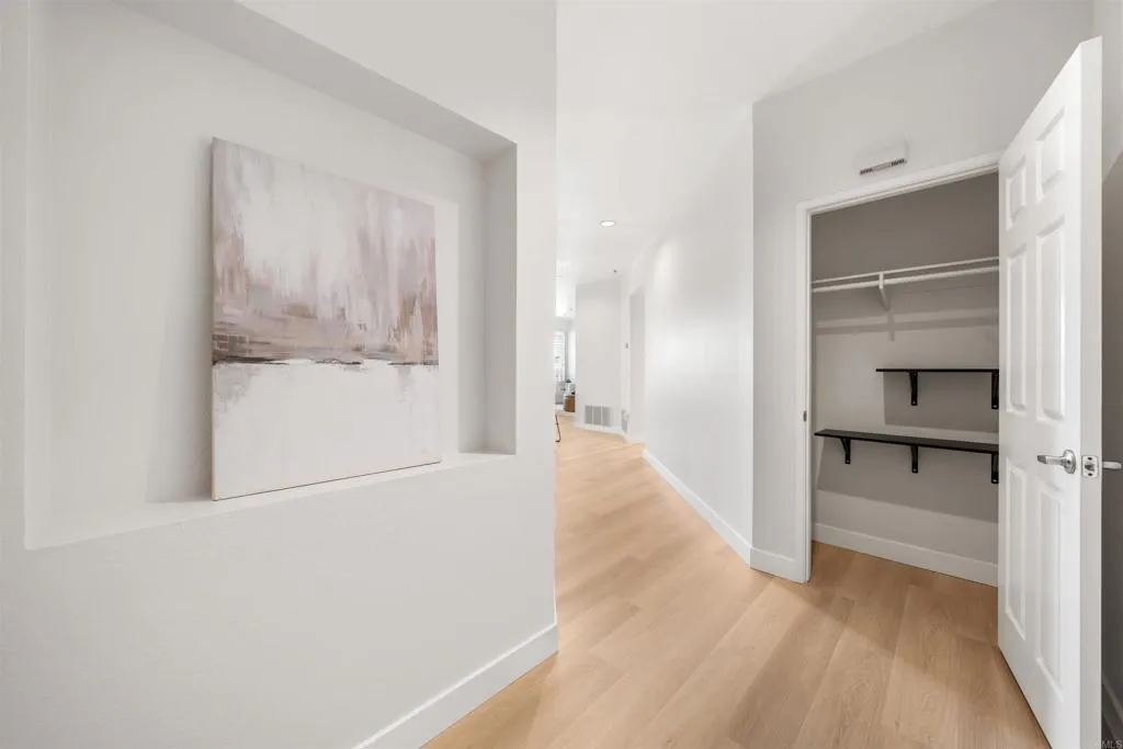 https://cdn.realtyfeed.com/cdn/127/306673250/0fcc79b09c114c1caf9ee1f17fe8399b.webp