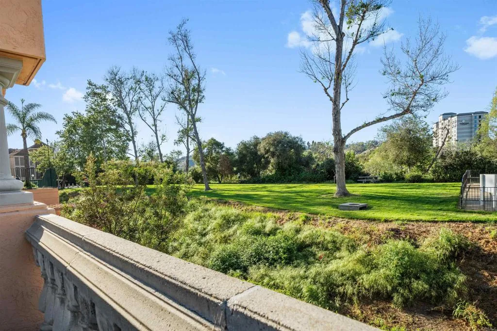 https://cdn.realtyfeed.com/cdn/127/306673250/2812f80ca1d3c7d3a659109f8c26028c.webp
