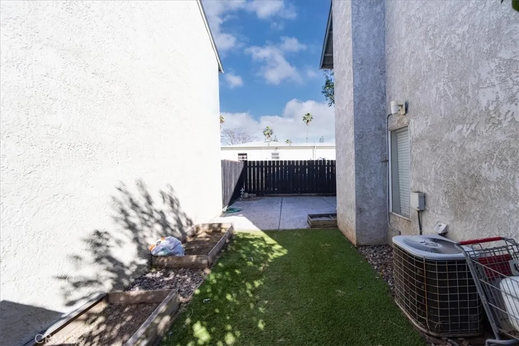 https://cdn.realtyfeed.com/cdn/127/306673295/ac2a0071fe540352aeb0a54d3c145092.webp