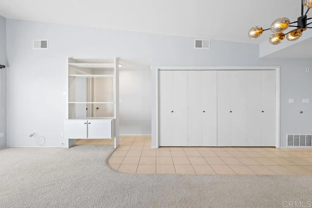 https://cdn.realtyfeed.com/cdn/127/306673315/16969aaef8b7c29c023f2694939c06d2.webp