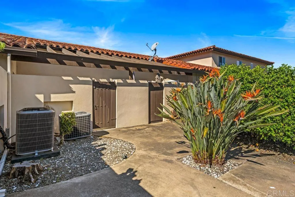 https://cdn.realtyfeed.com/cdn/127/306673315/51d23f369309c33f4c94a290c50ebee5.webp