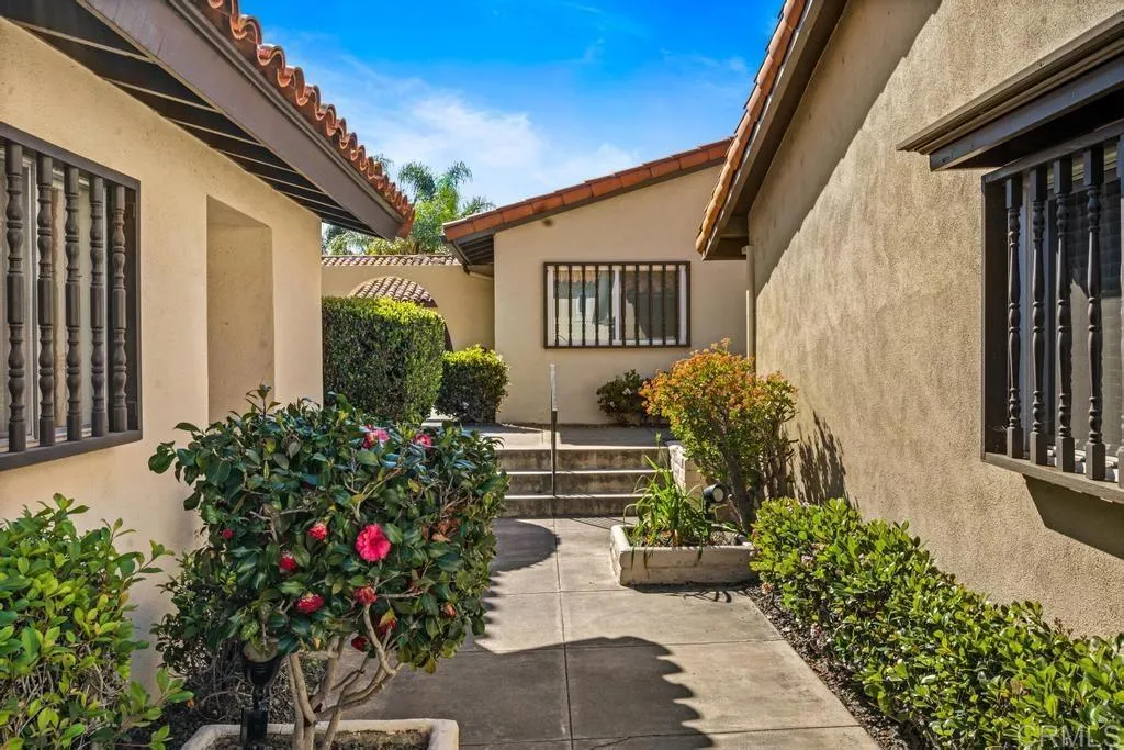 https://cdn.realtyfeed.com/cdn/127/306673315/87ff44a94e0c41717b0a6e6459c03da2.webp