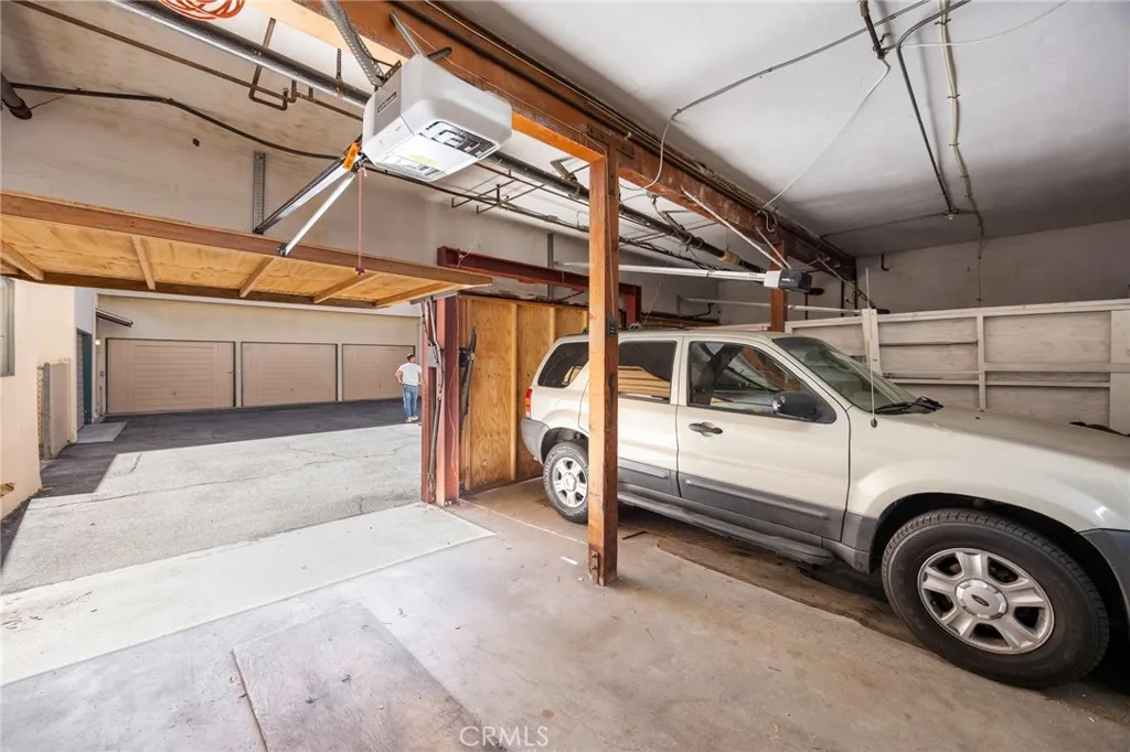 3017 4th, Santa Monica, CA, 90405