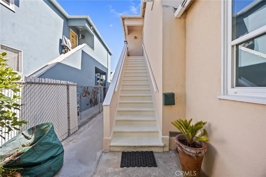 3017 4th, Santa Monica, CA, 90405