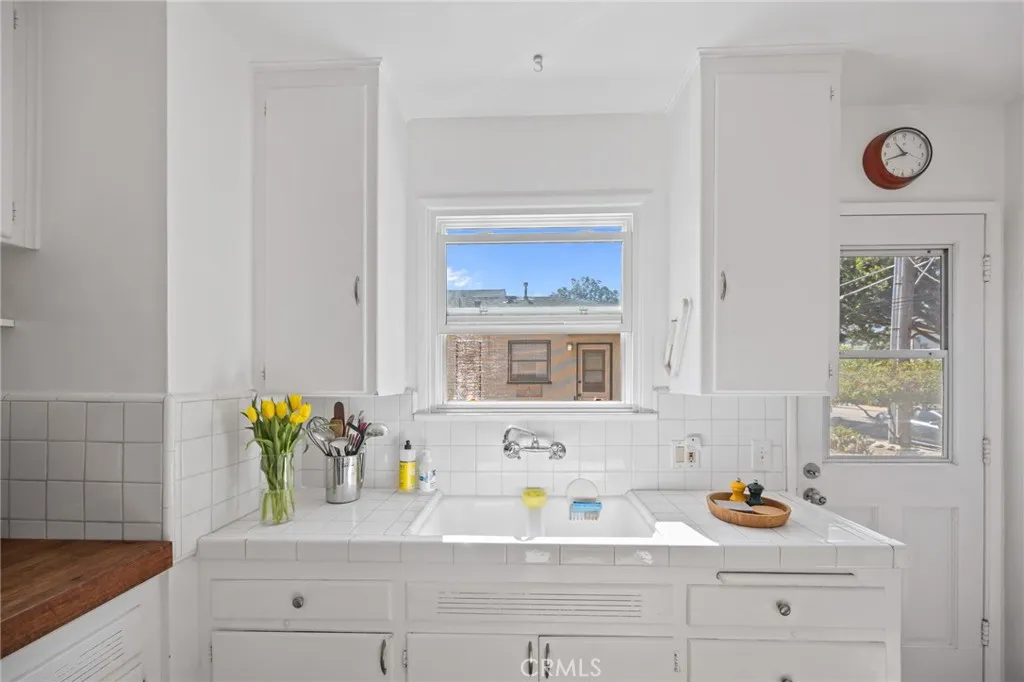 3017 4th, Santa Monica, CA, 90405