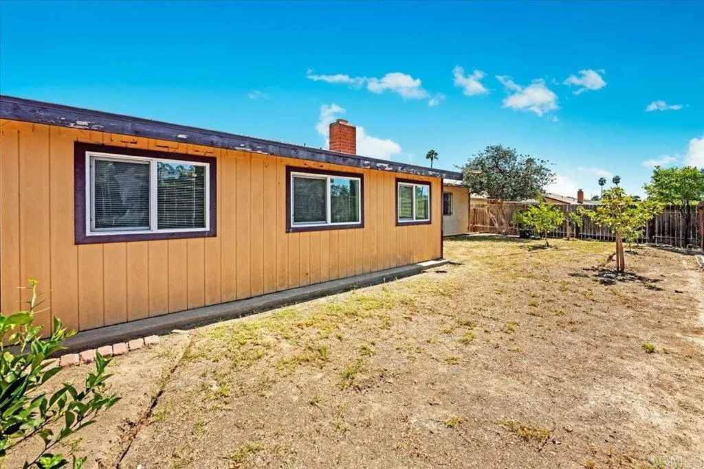 https://cdn.realtyfeed.com/cdn/127/306673386/83aa6248ae5649cb3feb1e1bb6b2284d.webp