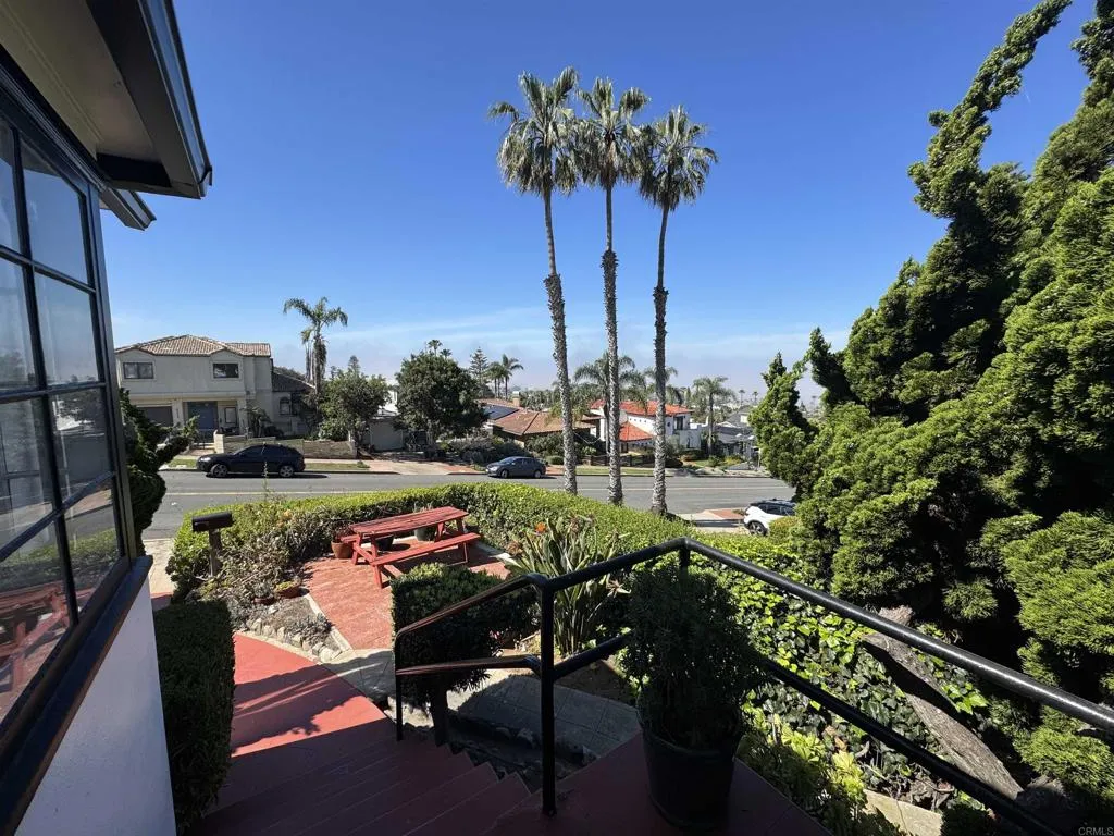 https://cdn.realtyfeed.com/cdn/127/306673562/0a7043055488ab5daec6c66ddf3cd727.webp