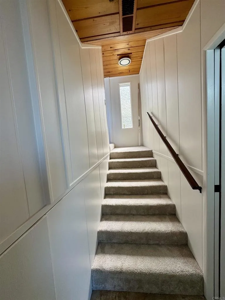 https://cdn.realtyfeed.com/cdn/127/306673562/7c5a5f415cffbaf17b7f14abd50d94c9.webp
