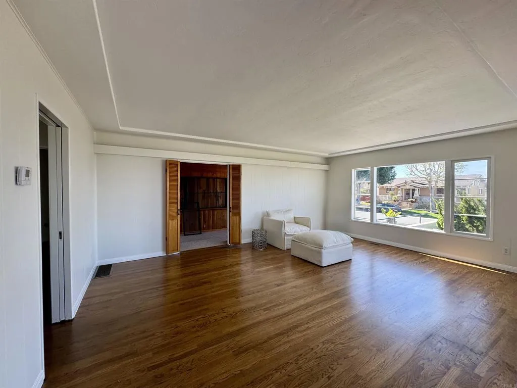 https://cdn.realtyfeed.com/cdn/127/306673562/9659dc27146b57604b2f4294279452d2.webp