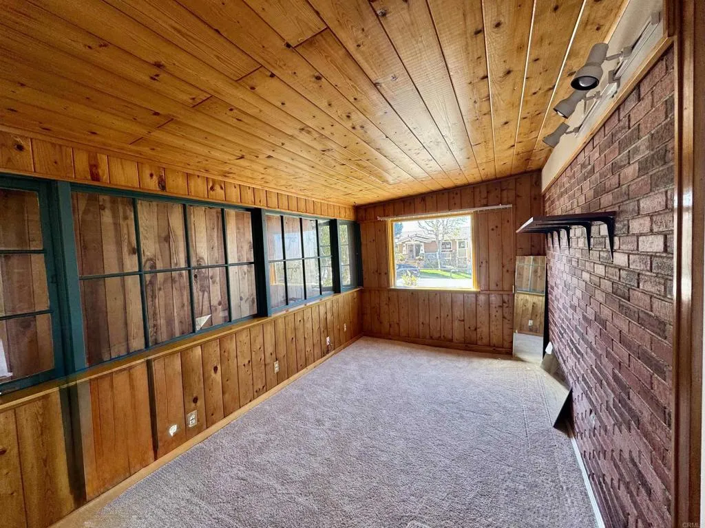 https://cdn.realtyfeed.com/cdn/127/306673562/c450738c1cd457ad6e87e01e1465adc3.webp