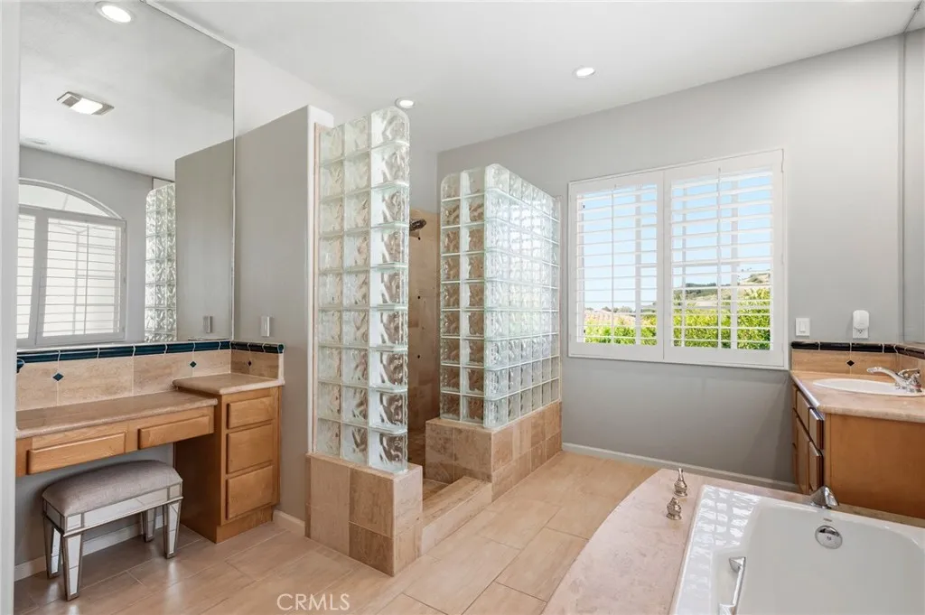 33 Nuvola Court, Rancho Palos Verdes, CA, 90275
