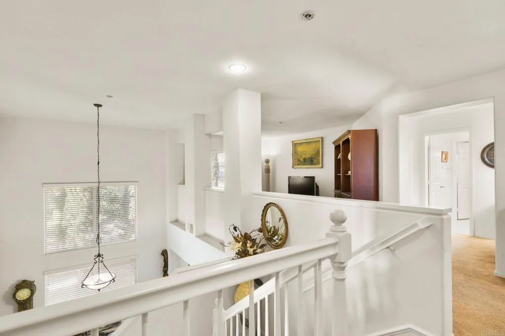 https://cdn.realtyfeed.com/cdn/127/306673666/af2acd88019c1d8958c3bb7560877edb.webp