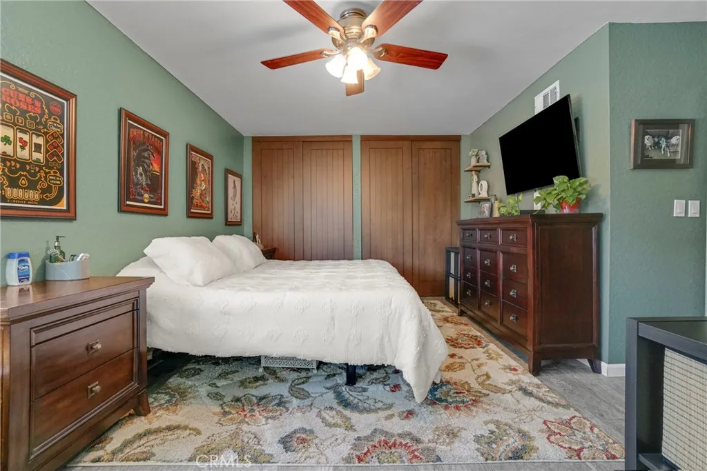 https://cdn.realtyfeed.com/cdn/127/306673668/0e5cdf9f8e6e30ab7804aa5f114e419a.webp
