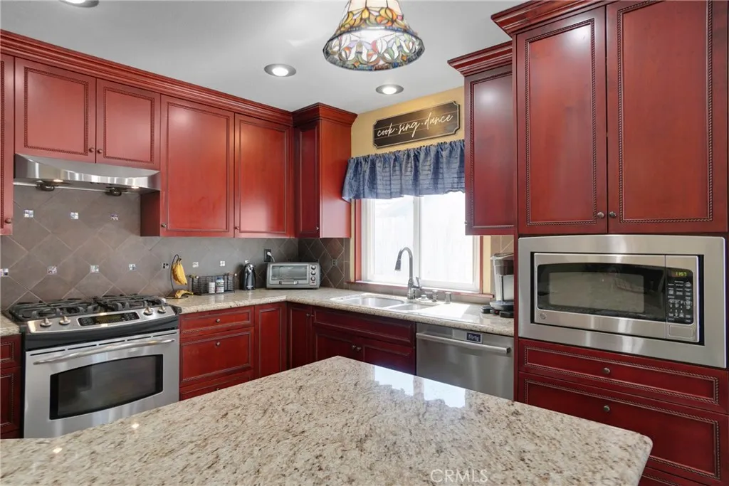 https://cdn.realtyfeed.com/cdn/127/306673668/63628bf8b11d8d85da644776add831df.webp