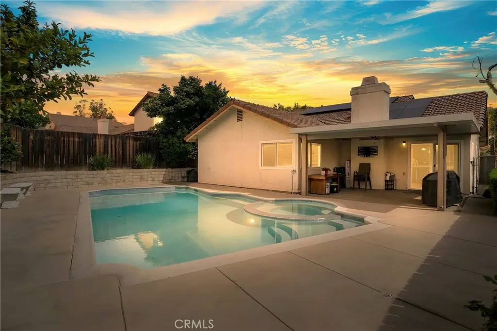 https://cdn.realtyfeed.com/cdn/127/306673668/b682e78cd495c7e973d61f83f53c11d6.webp